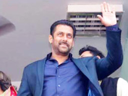 Salman Khan Creates Frenzy At Mandi, Himachal Pradesh