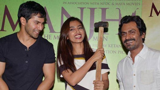 Varun Dhawan, Nawazuddin Siddiqui, Kangana Ranaut At ‘Manjhi The Mountain Man’ Screening