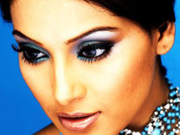 bipasha basu 121