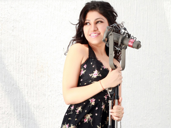 tulsi kumar 7