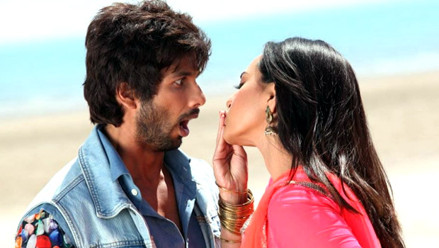 Making Of ‘Saree Ke Fall Sa’ (R… Rajkumar)
