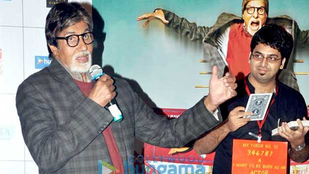 Amitabh Bachchan Performs Magic At ‘Bhoothnath Returns’ Launch