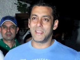 Salman Khan Creates Hungama At O Teri Special Screening