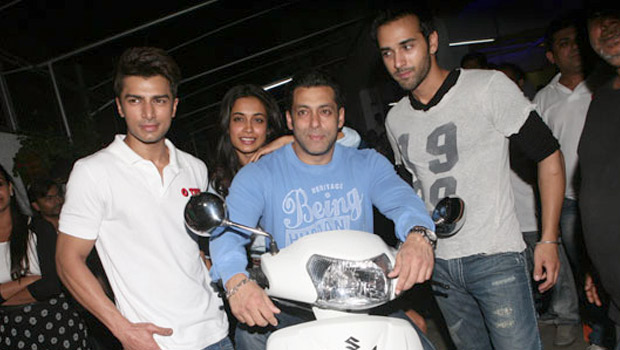 BTW: Salman, Aamir, Varun, Sunny Leone And More