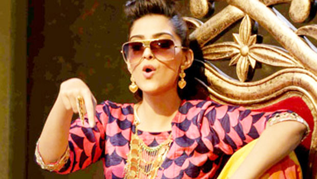 Abhi Toh Party (Khoobsurat)