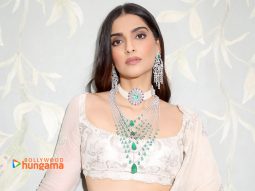 Celebrity wallpaper of Sonam Kapoor Ahuja