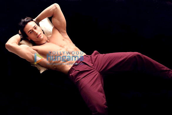 tiger shroff 25