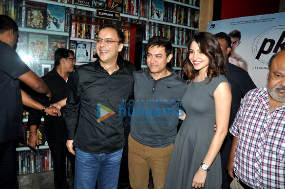 special cast crew screening of pk 3