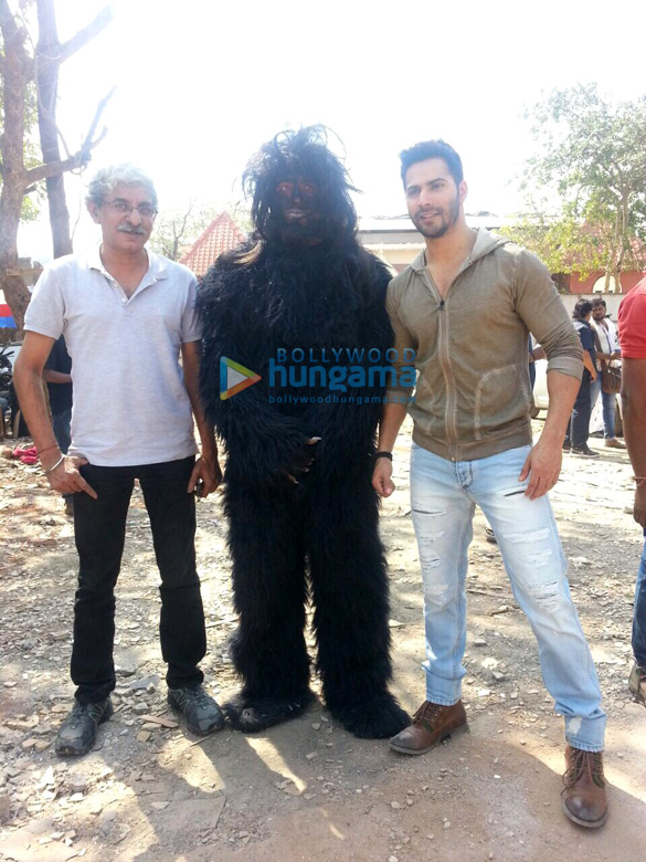 varun dhawan snapped on the sets of cid promoting badlapur 4