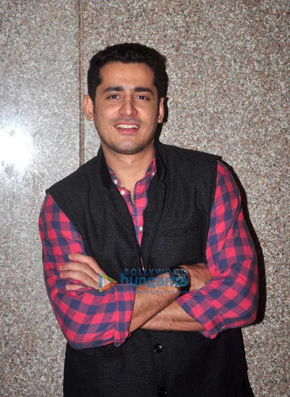 promotions of film crazy cukkad family 8