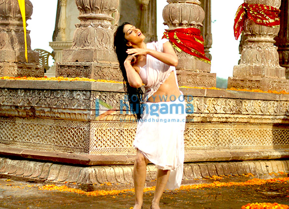 ek paheli leela 71