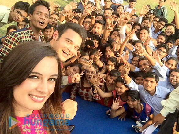 mahaakshay chakraborty and evelyn sharma promote ishqedarriyaan in raipur 7