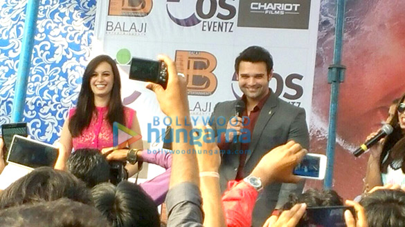 mahaakshay chakraborty and evelyn sharma promote ishqedarriyaan in raipur 9