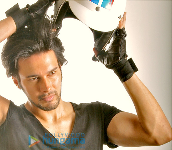 rajniesh duggal 18