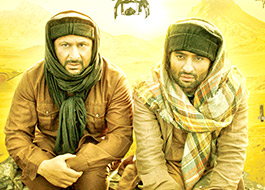 Cast of Welcome 2 Karachi to promote the film in Srinagar