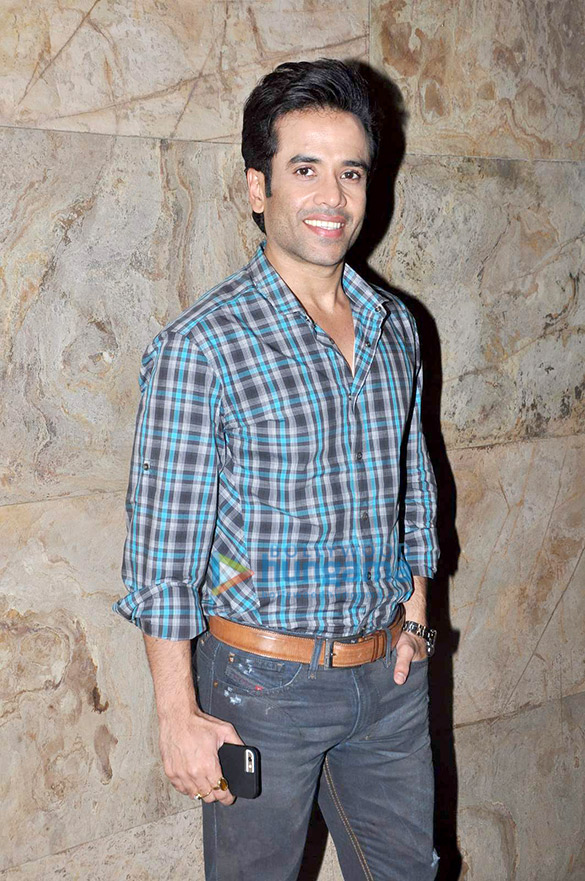 preity zinta huma qureshi diana penty grace the special screening of tanu weds manu returns 6
