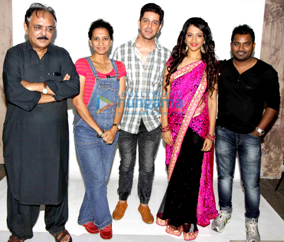 vije bhatia krutika gaekwad at the photoshoot for the film lakhon hain yahan dilwale 3