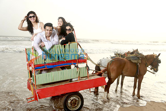 sanam re 19