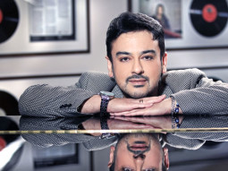Adnan Sami Performs On ‘Bheegi Bheegi Raaton Mein’