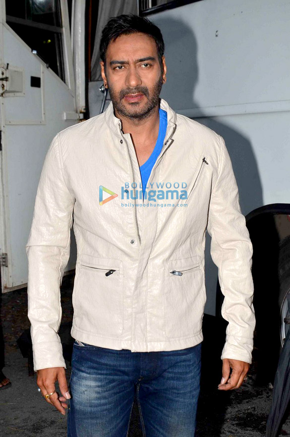 ajay devgn snapped during drishyam promotion 4
