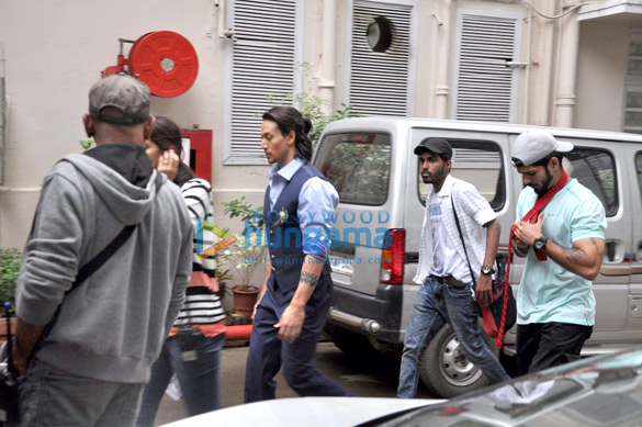 tiger shroff snapped in baaghi look 5