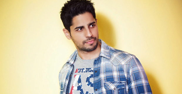 “I Thoroughly Enjoyed All Akshay Kumar’s Jokes”: Sidharth Malhotra