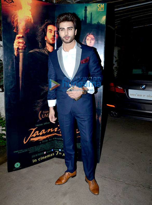 sonam kapoor dia mirza and others at jaanisaar screening 4