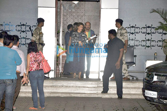 cast of brothers snapped arriving in mumbai at the airport 9