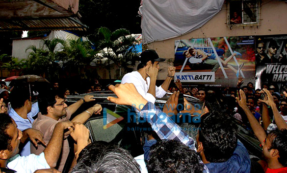 sidharth malhotra karan malhotra visit gaiety cinema to promote brothers 12