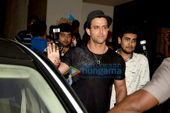 hrithik roshan imran khan kunal kapoor dia mirza grace the screening of kaun kitney paani main 15