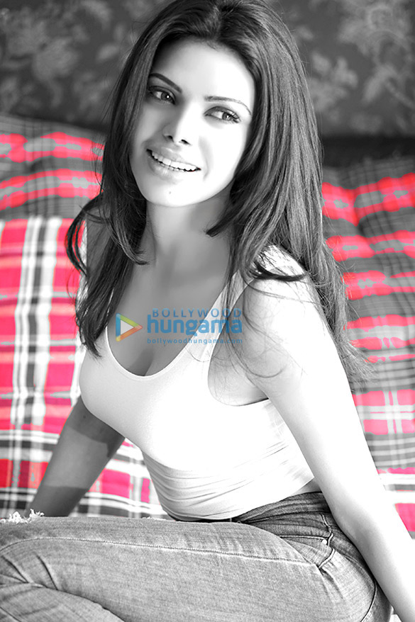 sherlyn chopra 321