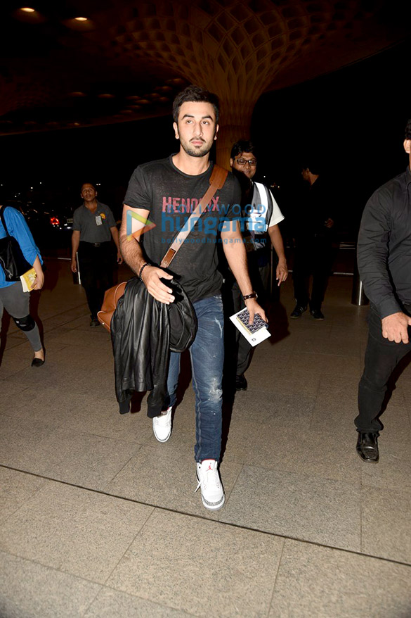 ranbir kapoor leaves for ae dil hai mushkil shoot in london 13