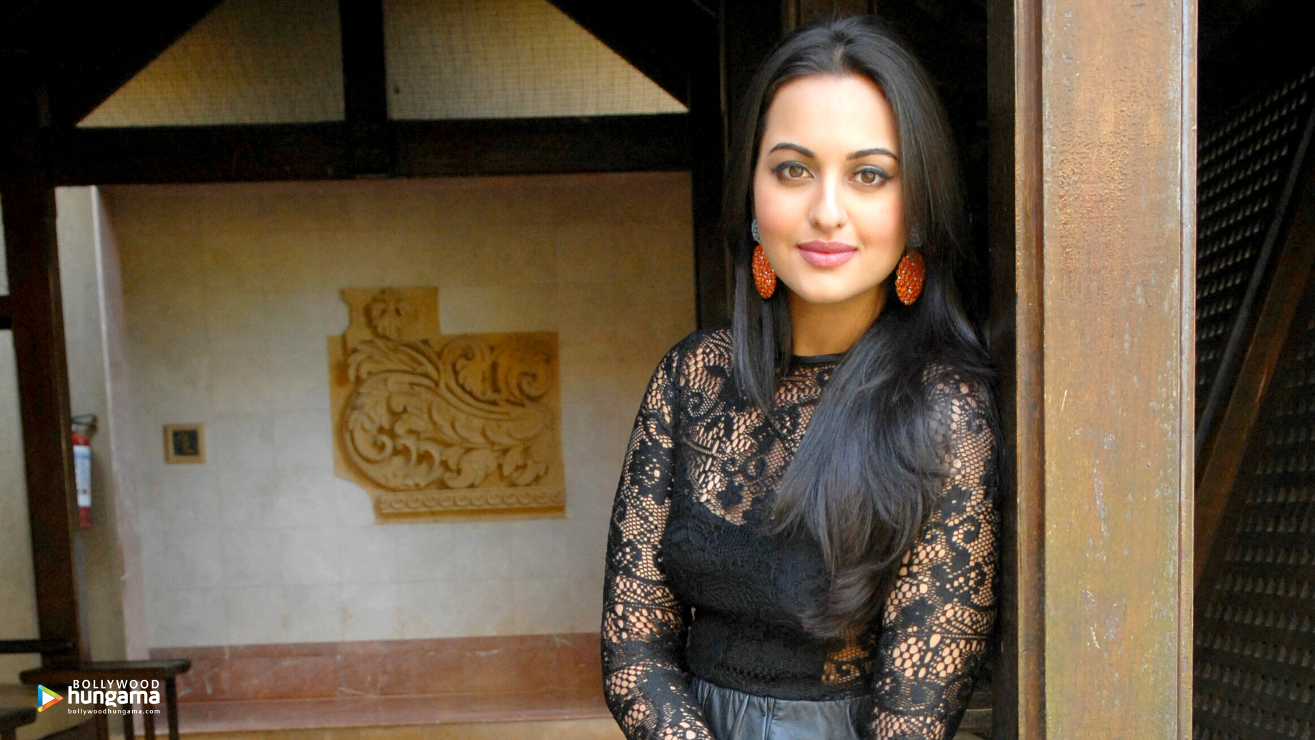 Sonakshi Sinha Sonakshi Sinha