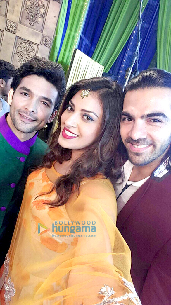 team of wedding pullav on the sets of ye rishta kya kehlata hai 4