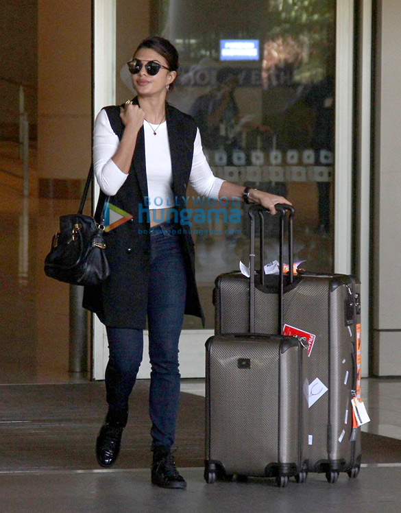 jacqueline fernandez returns from the london shoot of housefull 3 4