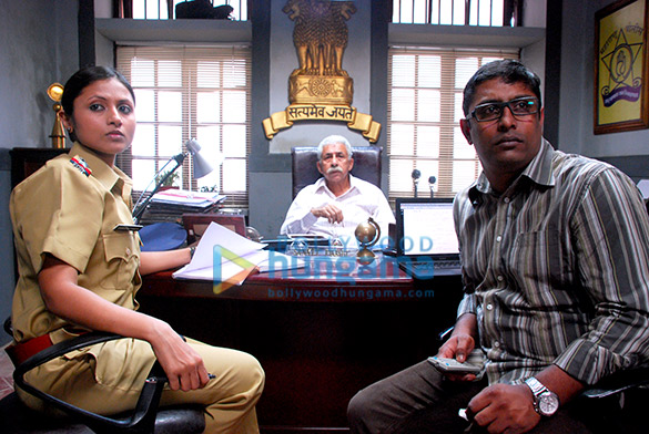 charlie kay chakkar mein 17