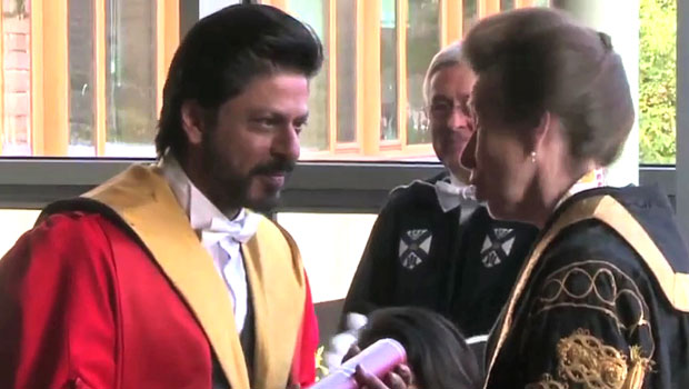 Dr Shah Rukh Khan Performs On ‘Lungi Dance’ At University Of Edinburg