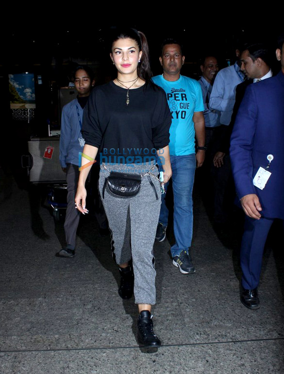 jacqueline fernandez arrives after the london shoot of housefull 3 3