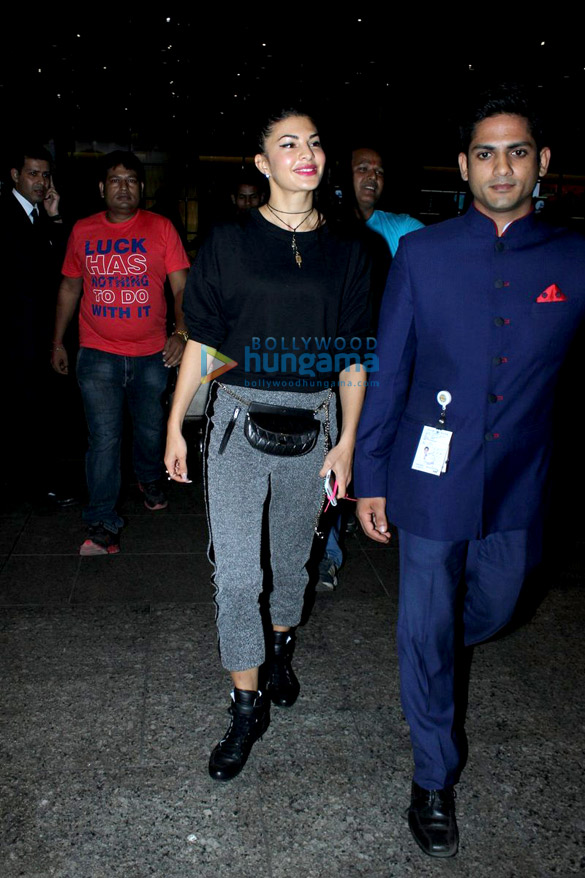 jacqueline fernandez arrives after the london shoot of housefull 3 8