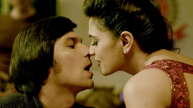 Woh Tho Yahin Hai Lekin (Main Aur Charles)