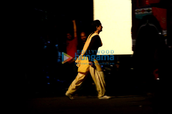 kareena kapoor khan spotted shooting for her upcoming drama thriller udta punjab 7