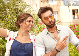 Ranbir Kapoor -Deepika Padukone’s kissing scene censored from Tamasha Ranbir Kapoor -Deepika Padukone’s kissing scene censored from Tamasha