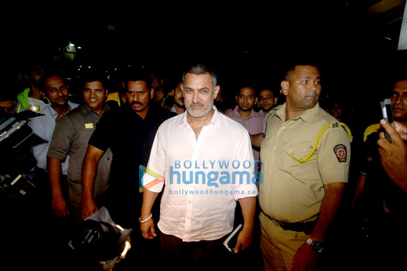 aamir khan returns from dangal shoot in chandigarh 7