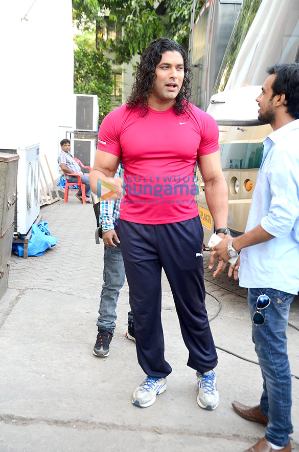 great grand masti 11
