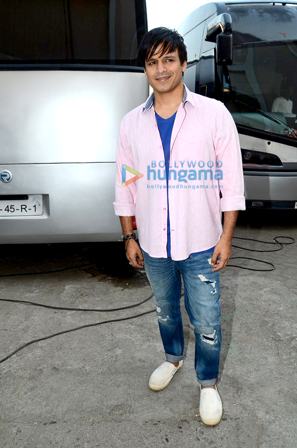 great grand masti 17