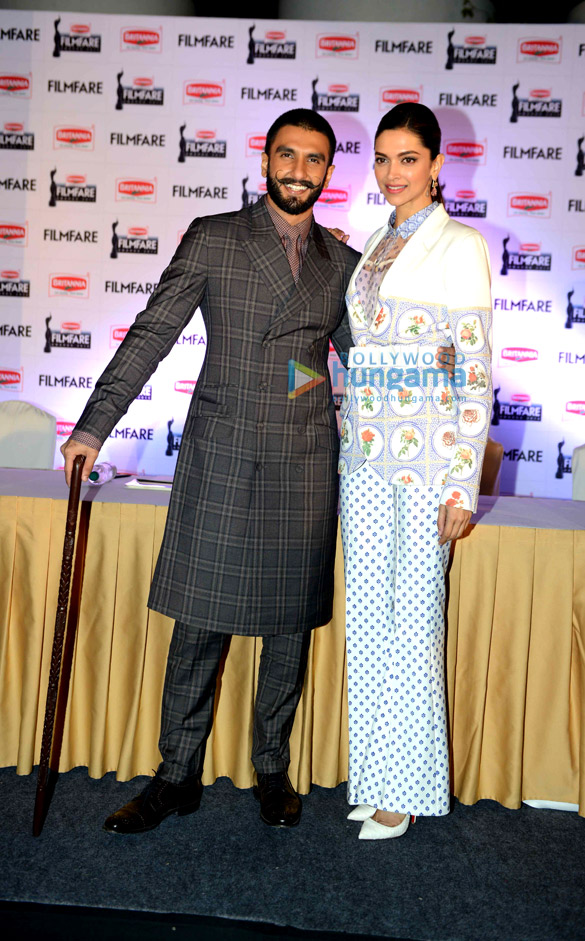 ranveer singh deepika padukone at the 61st britannia filmfare awards 2015 press announcement 4