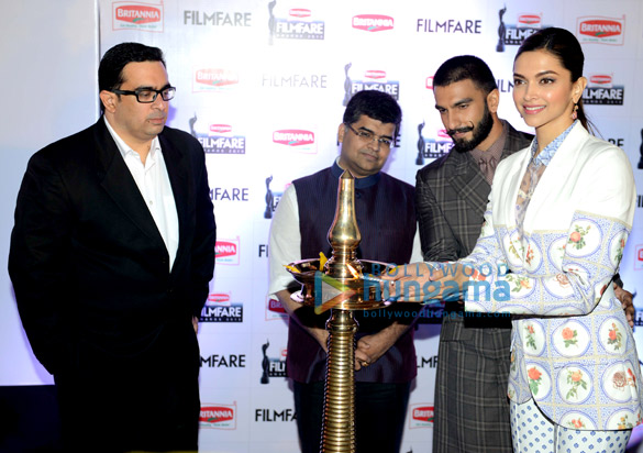 ranveer singh deepika padukone at the 61st britannia filmfare awards 2015 press announcement 2