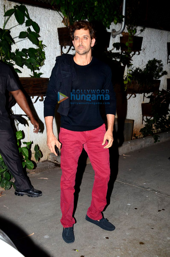 ranveer singh hosts a special screening of bajirao mastani at sunny super sound 17