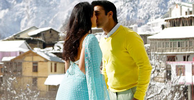 Title Song (Sanam Re)