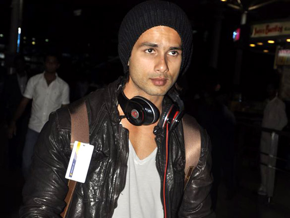 shahid and priyanka return after last schedule of kunal kohlis movie 4